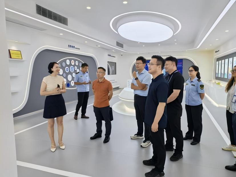 重庆市药监局王道红一行莅临海默尼走访调研